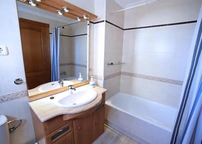 Апартаменти Velas F *